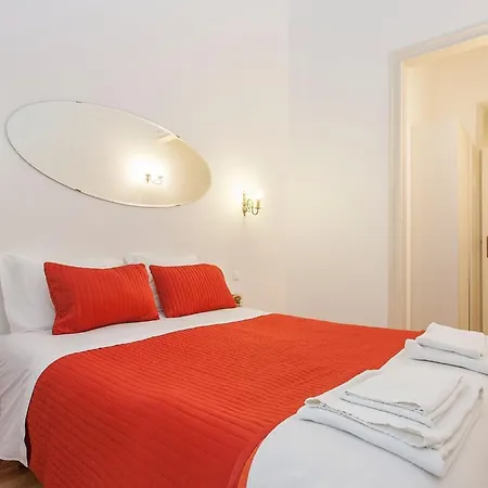In Guest - Anglesh Located Near Center Gasthuis *