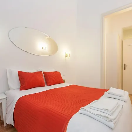 Anglesh Located Near The Centre