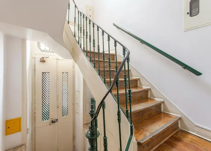 Anglesh Located Near The Centre *