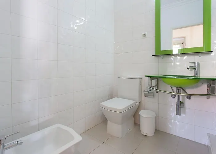 Anglesh Located Near The Centre * Lisboa